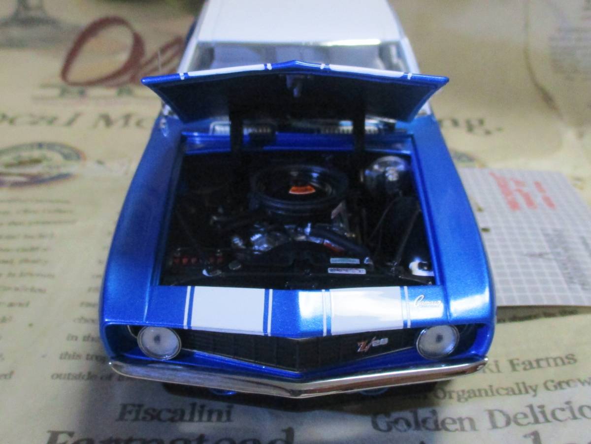 ★絶版*2500台限定*フランクリンミント*1/24*1969 Chevrolet Camaro Z/28 Hardtop Coupe ルマンズブルー_画像7