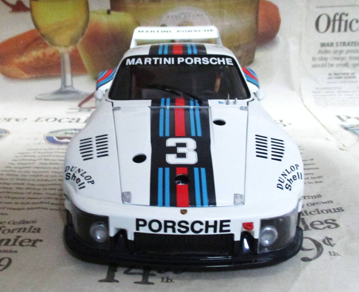 * очень редкий распроданный *EXOTO*1/18*1976 Porsche 935 Turbo #3 Martini 1976 Dijon 6h≠BBR