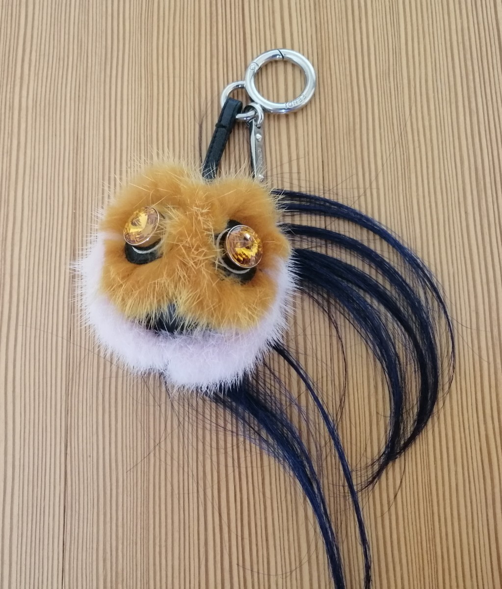 フェンディ FENDI モンスター バッグチャーム キーホルダー ファー