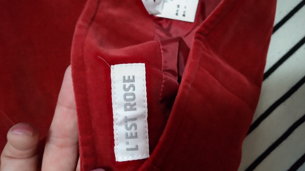 レストローズ L'EST ROSE 赤 ベロア ひざ丈スカート W61 マーメイドスカート
