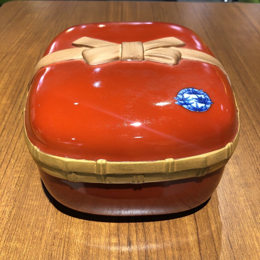 送料無料〉深川製磁 陶箱 丸紋外赤陶箱 蓋物 重箱 蓋物 おせち料理