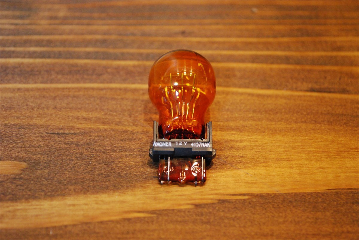  свет клапан(лампа) лампа WAGNER 4157NA Wedge W лампочка orange 00-06 год Suburban Tahoe Yukon посеребренный Dodge Chrysler Tundra 