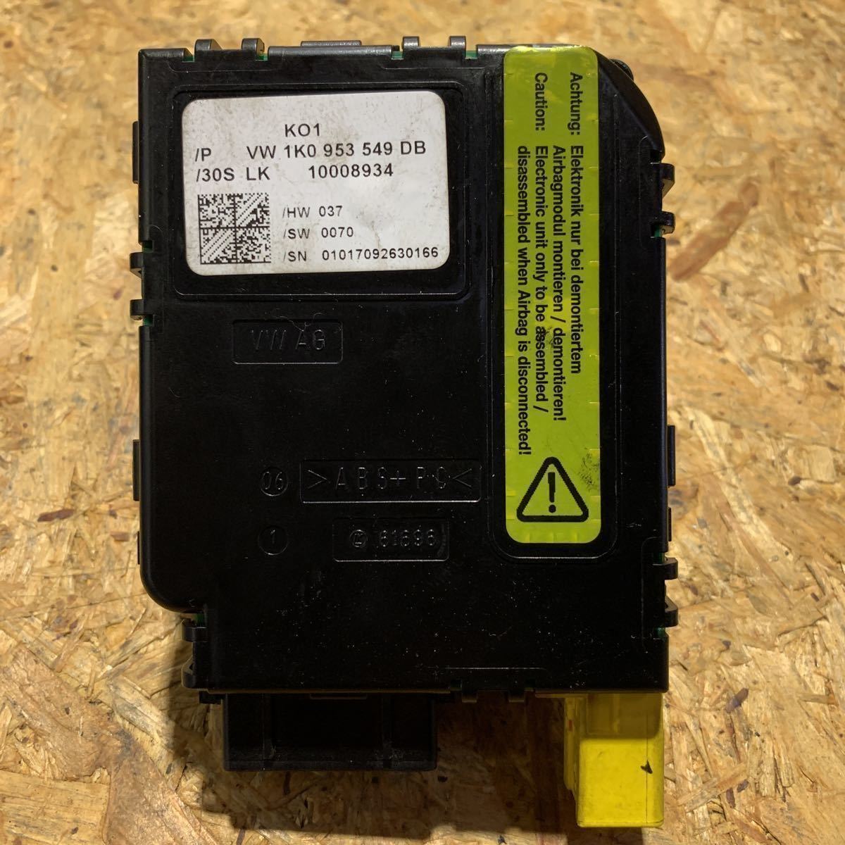 アウディA3 8pステアリングコラムコントロールモジュールユニット1K0953549DB(アウディ用)｜売買されたオークション情報、yahoo