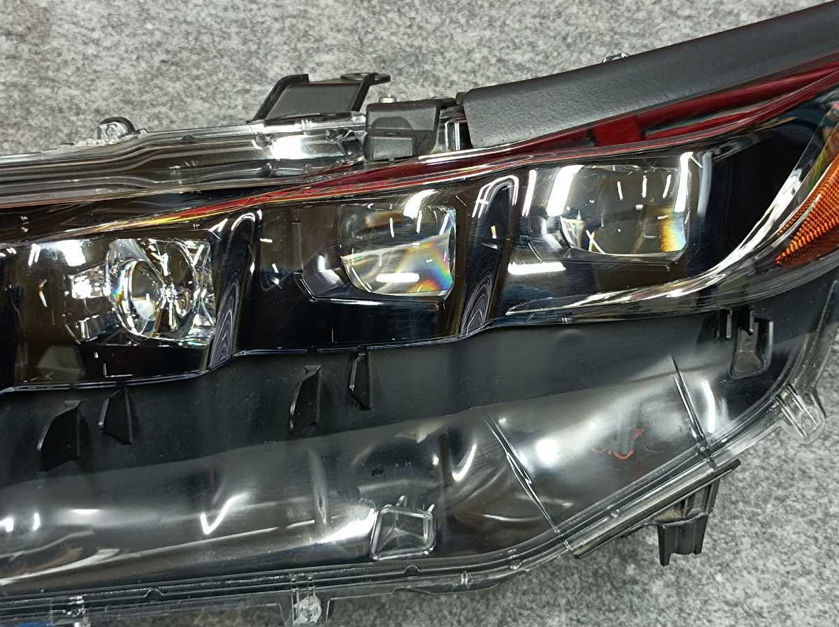 美品 TOYOTA トヨタ Prius プリウス　PHV　ZVW52　LED　ヘッドライト　左　左側　KOITO 47-91　85-47560　刻印ア 破損無し 状態画像確認_画像4