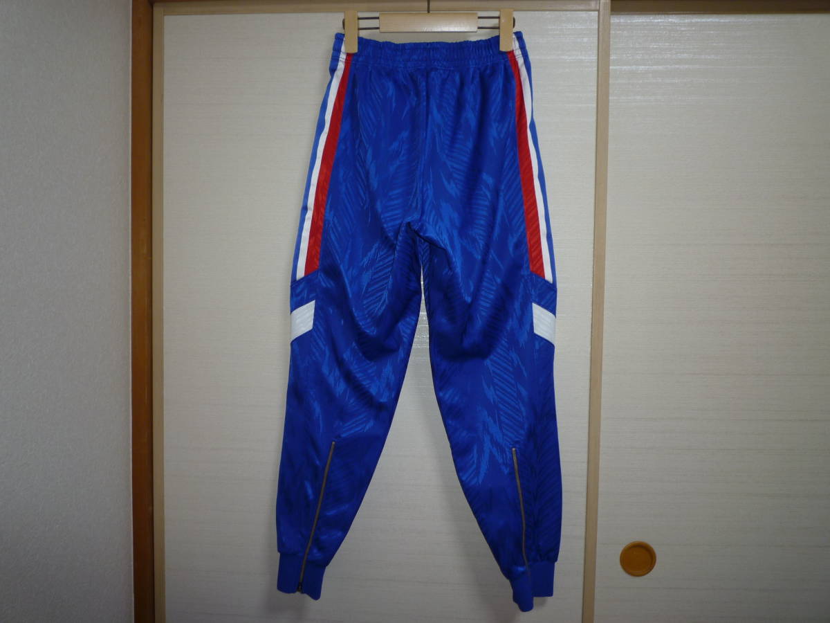 品質のいい FOOTBALL アシックス GEAR パンツM Lサイズ 青 ジャージ上下 上下セット