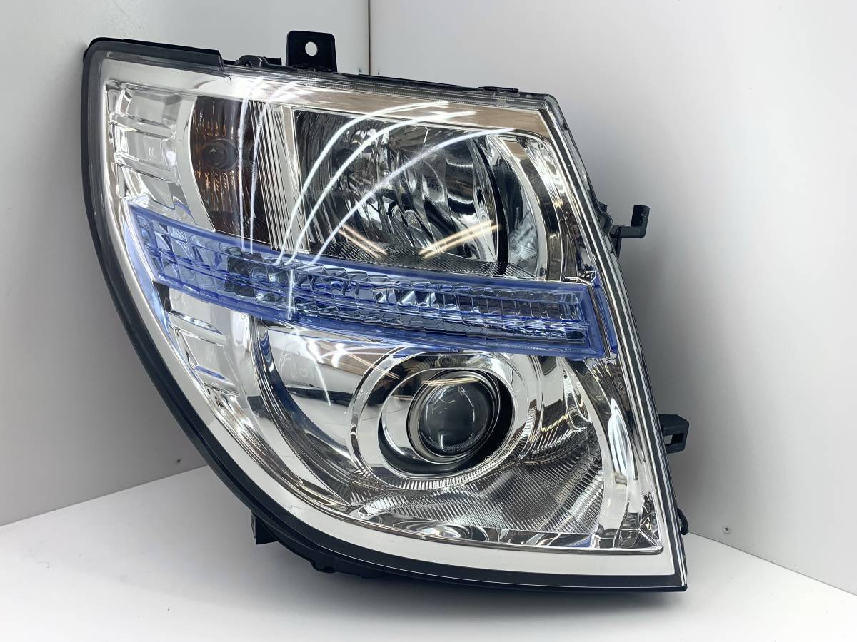 即決 AFS付き ASSY エルグランド E51 後期 / HID 日産 純正 右 即決 AFS付き ASSY エルグランド E51 後期 / HID 日産 純正 右