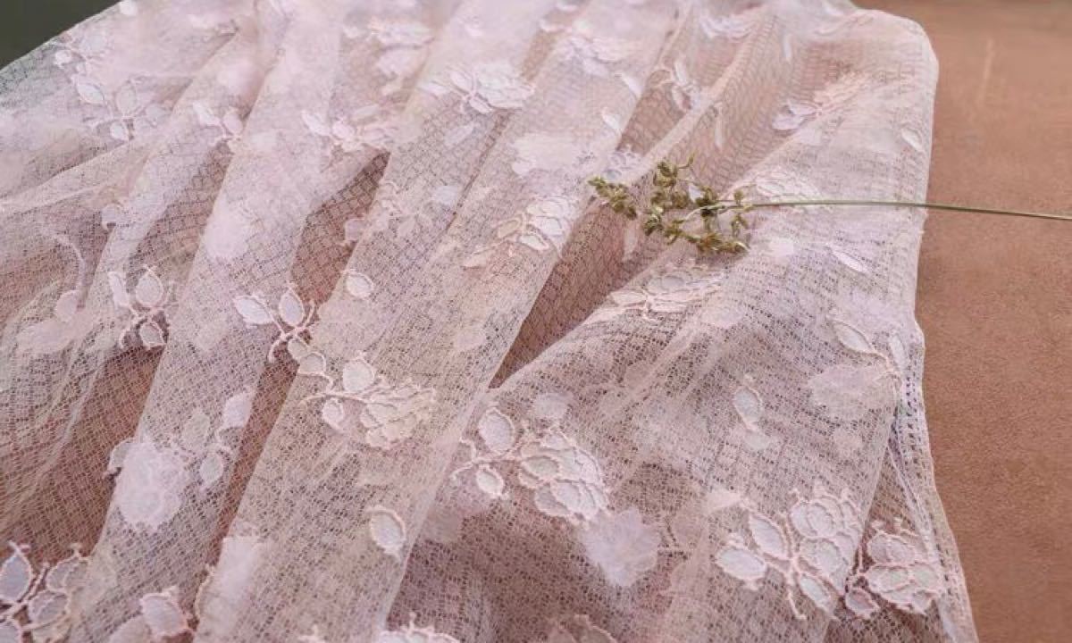 コットンレース 綿　刺繍生地　はぎれセット　花柄　ハンドメイド 布　ハギレ生地
