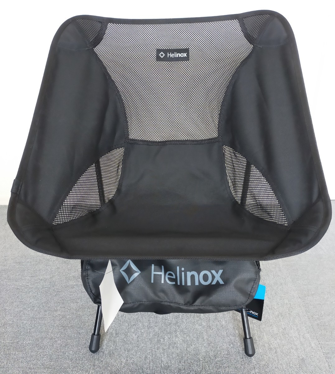 新品未使用♪ヘリノックス 　Helinox 　チェアワン　オールブラック　ALLBLACK　※お値下げ不可