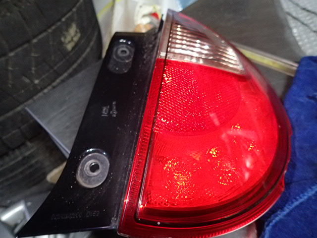 ラパン HE33S LED テールランプ ライト 右 ichikoh d153_画像1