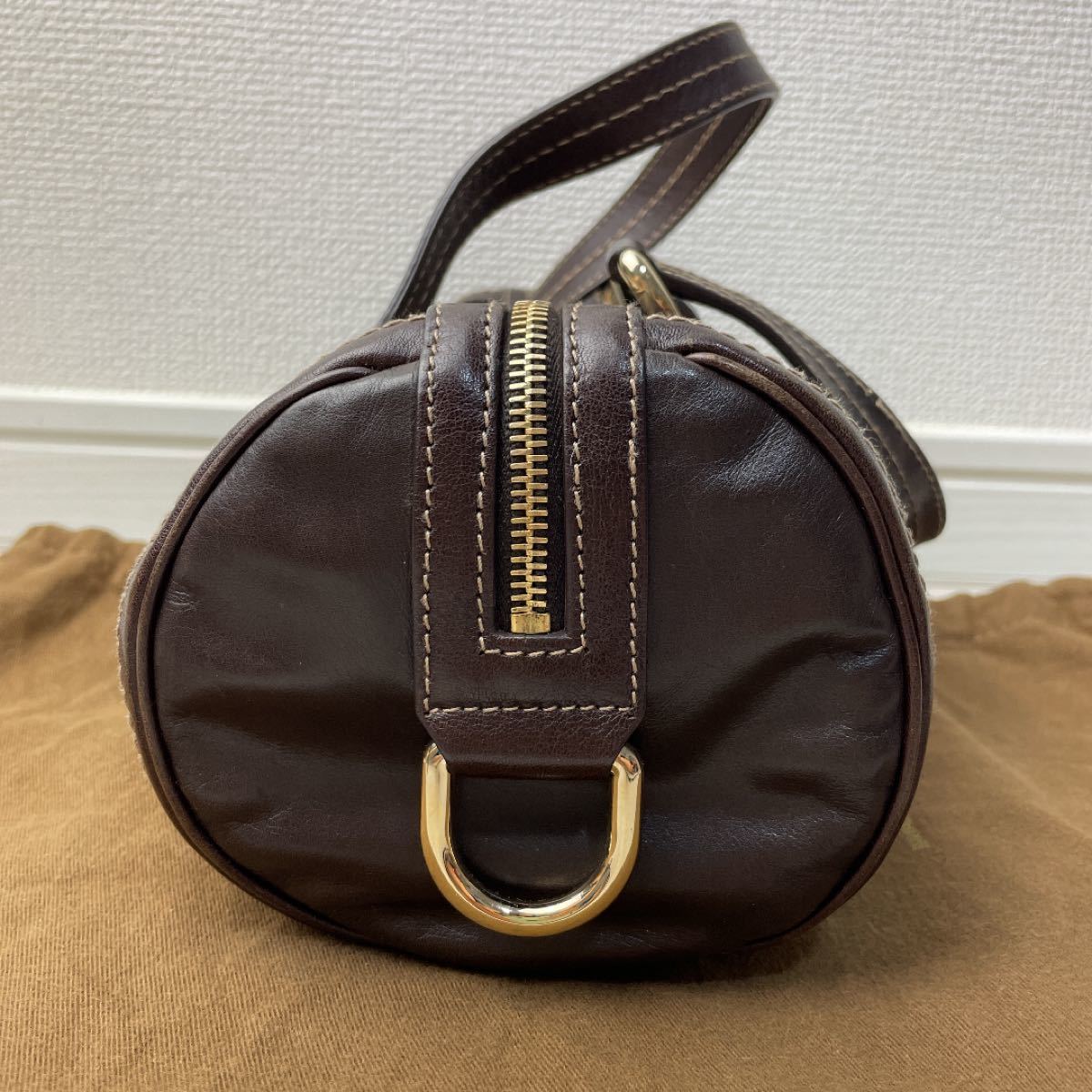 GUCCI グッチ ハンドバッグ 筒型 インターロッキング リボン GUCCI グッチ ハンドバッグ 筒型 インターロッキング リボン