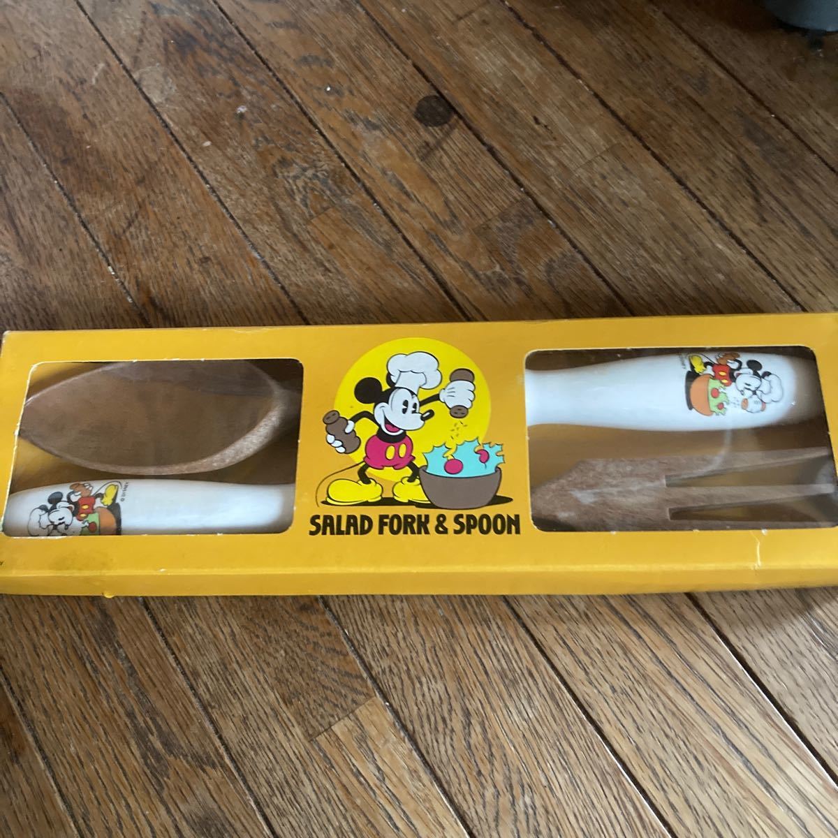 ディズニーミッキーマウスのサラダフォークandスプーン