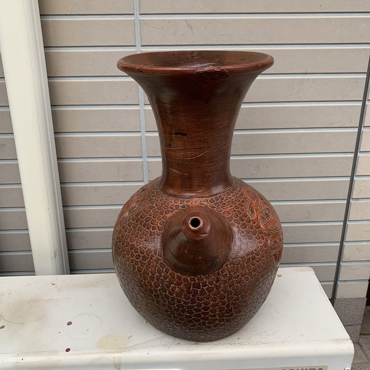 壺　陶器　高さ 約46cm 胴径約32cm