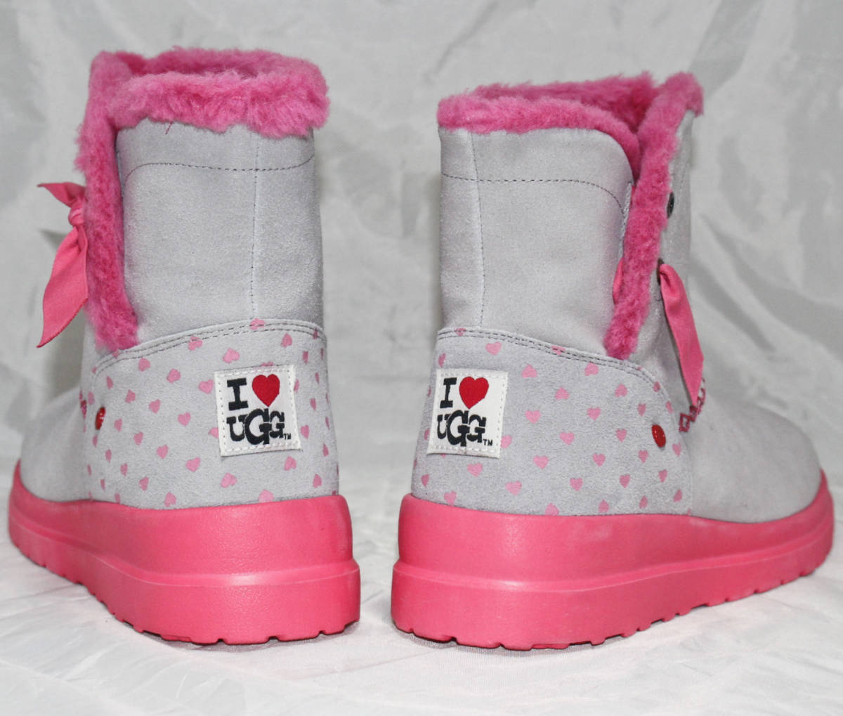 正規本物新品箱付き【I LOVE UGG アグ】 ハート KNOTTY ムートン 正規本物新品箱付き【I LOVE UGG アグ】 ハート KNOTTY ムートン