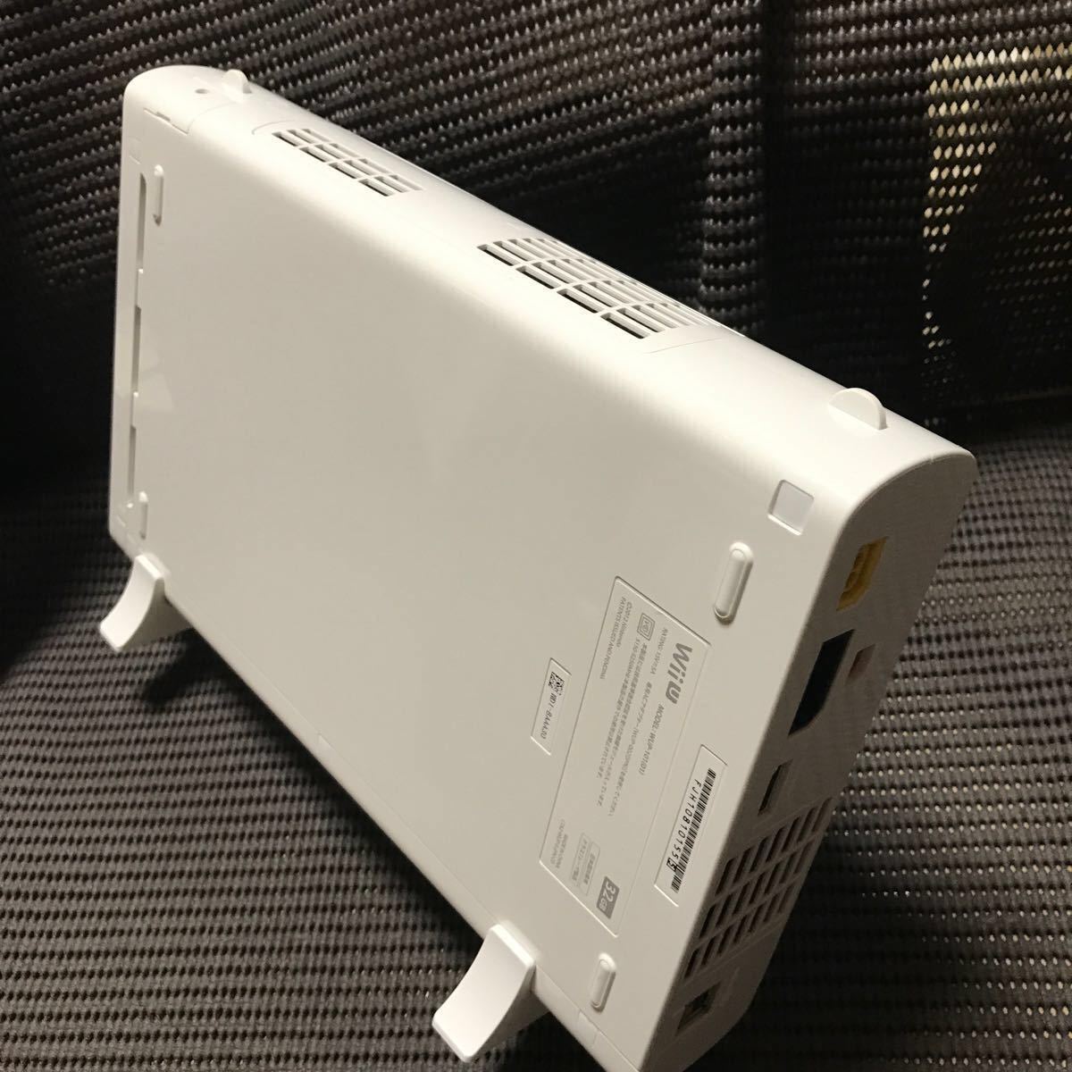 Wii U 32GB マリオカート8内蔵　