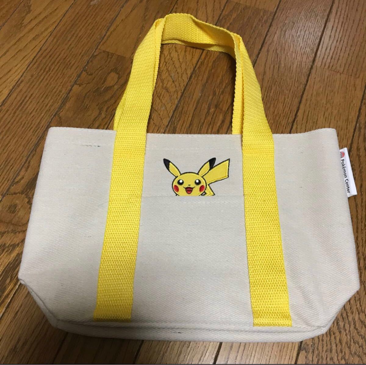 Paypayフリマ ピカチュウが可愛いランチトートバッグ 付録 Paypayフリマ ピカチュウが可愛いランチトートバッグ 付録
