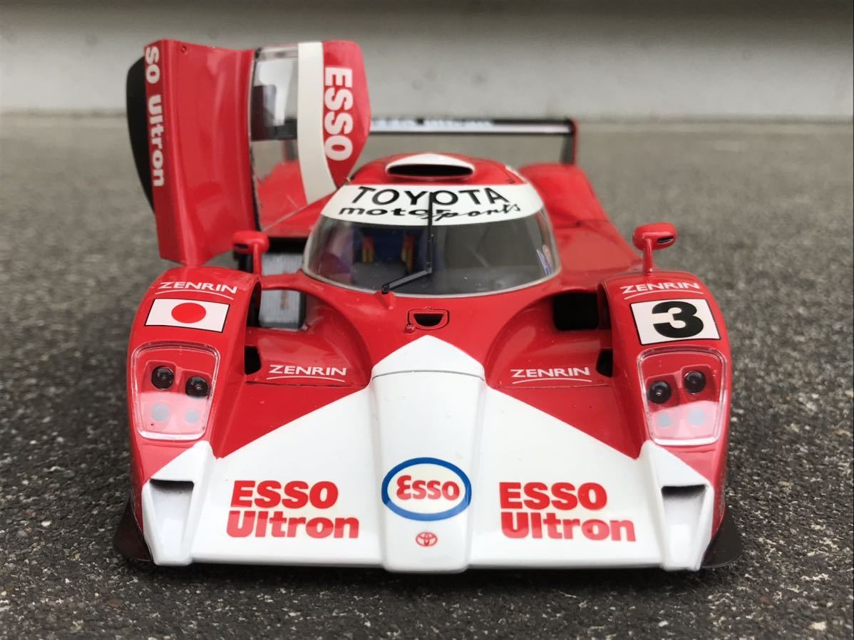 送料無料　トヨタ　TS020 GT-ONE レーシングカー　ドア開け仕様　プラモデル　完成品　1/24 タミヤ　TOYOTA ESSO ULTRON エッソ