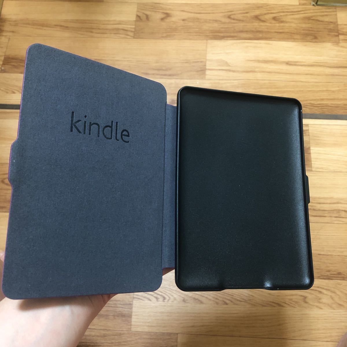 Kindle Paperwhite ケ-スパープル