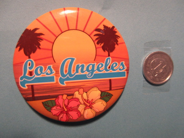 LOS ANGELES象徴SUNSHINE 缶バッジ型マグネット Los Angeles購入 経年変化有 _画像1