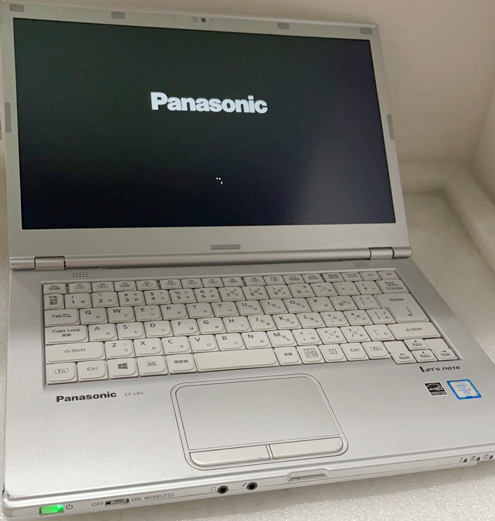 良品 Panasonic大尺寸・高性能ノートPC　CF-LX5　Corei5-6300U・4GB・新品SSD256GB・Win10・DVDマルチ・OFFICE2019・WIFI・Bluetooth　9254_画像2
