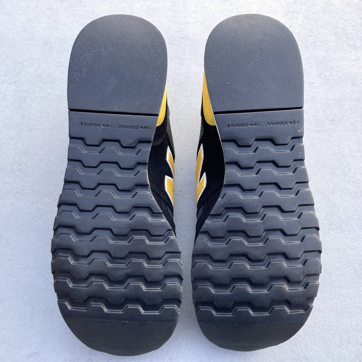 りませんで ヤフオク! NEW BALANCE M670SMK BLACK×YE... - UK製 限定モデル ⑥がなされ