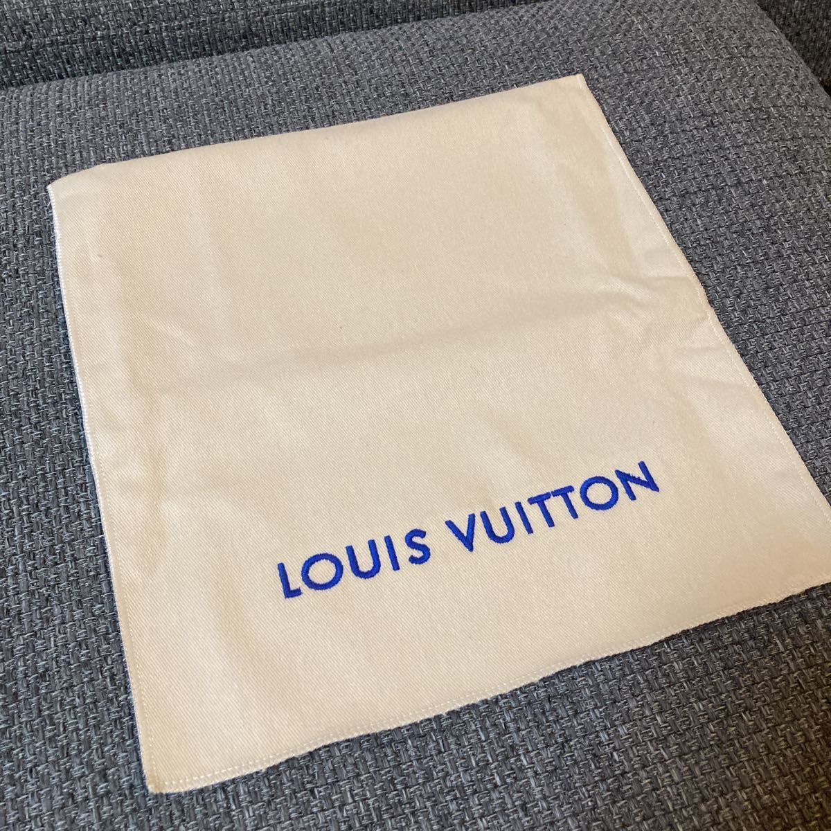 ルイヴィトン　Louis vuitton ジッピーウォレット　パイソン　ヘビ柄　長財布　ブラック　正規品　国内希少品　ヴィトン_画像5