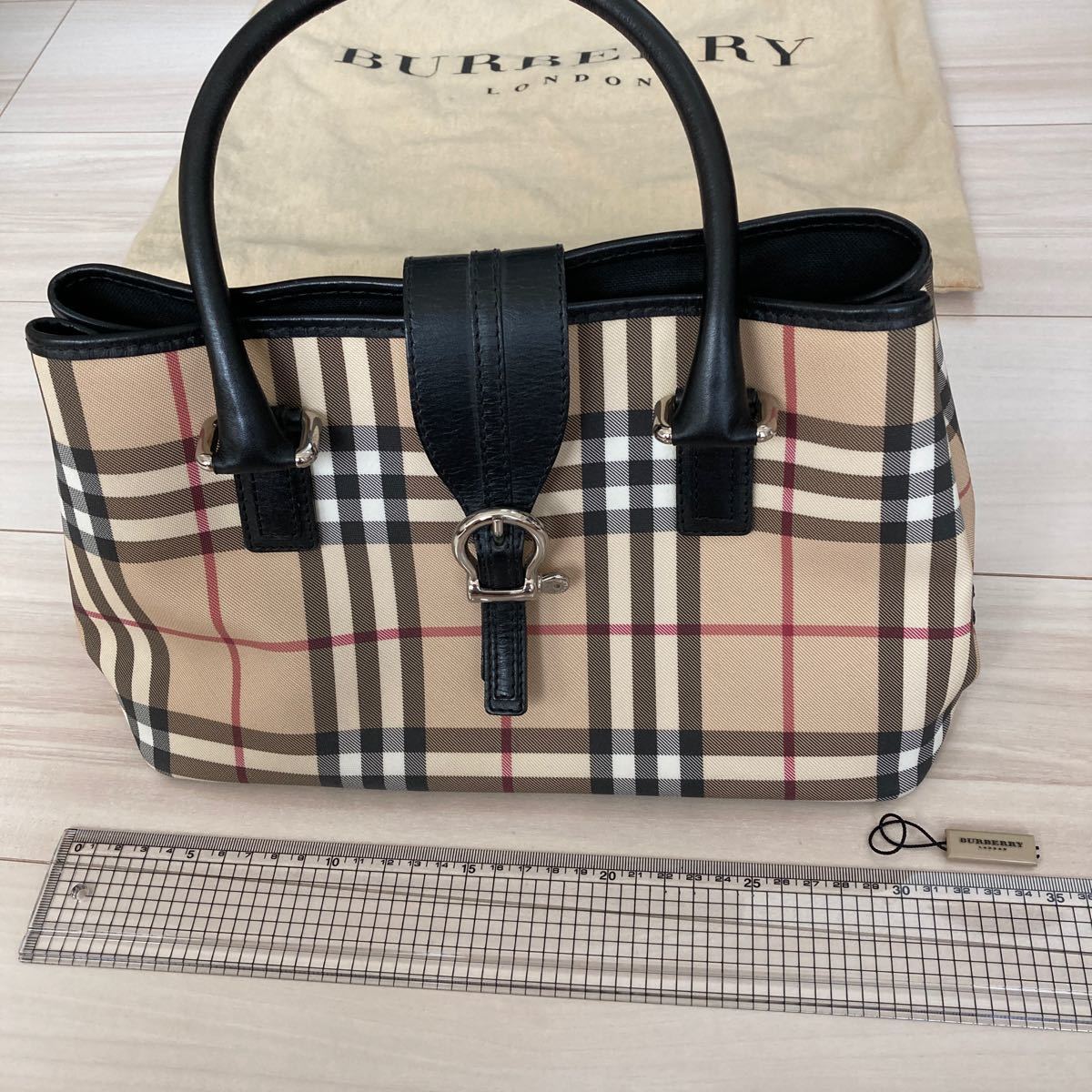 美品　バーバリー ハンドバッグ　BURBERRY ロンドン　ノバチェック　正規品