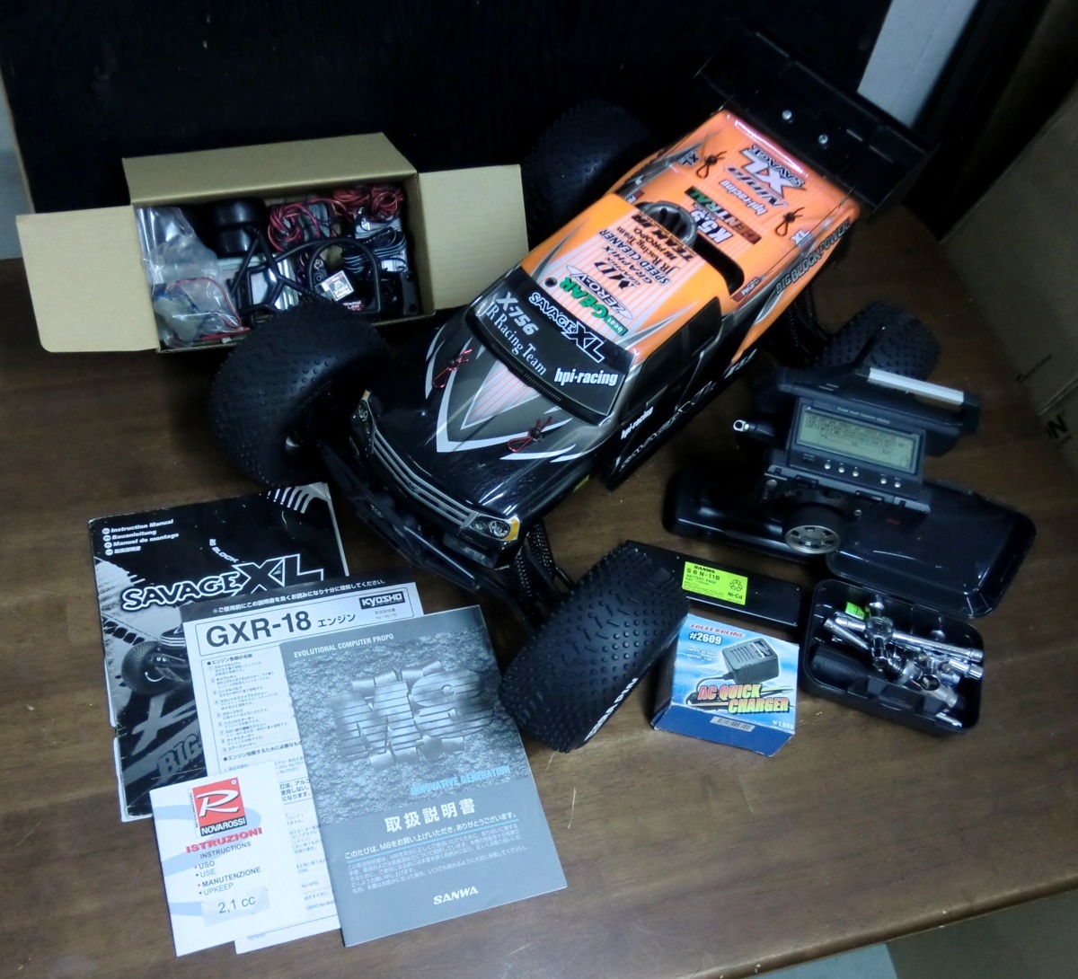 HPI SAVAGE サベージXL K5.9 エンジンラジコン 完成品 +プロボ HPI SAVAGE サベージXL K5.9 エンジンラジコン 完成品 +プロボ