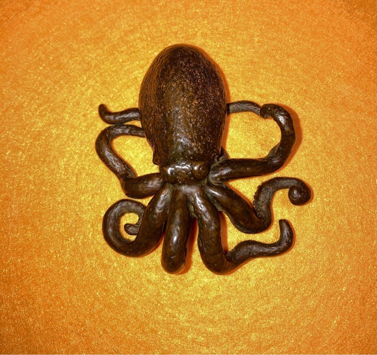 極美古銅　蛸根付　置物　アンティーク　コレクターズアイテム　銅製　