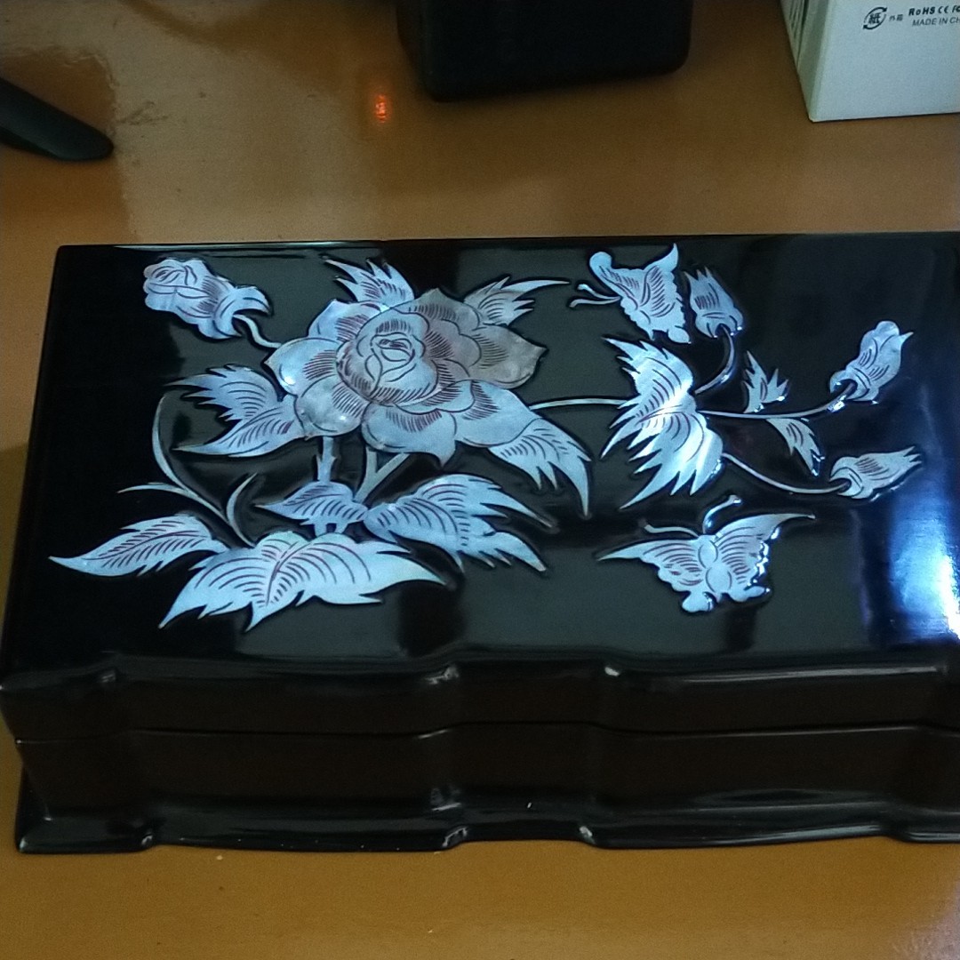 熱い販売 小物入れ 螺鈿細工 貝細工 木製 置物 インテリア 工芸品 美術