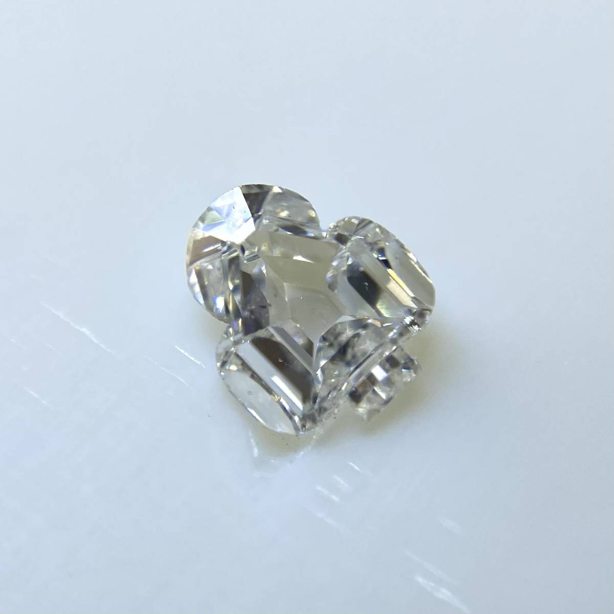 CLOVERの形！ Gカラー/SI1/0.363ct/RT0368/CGL-