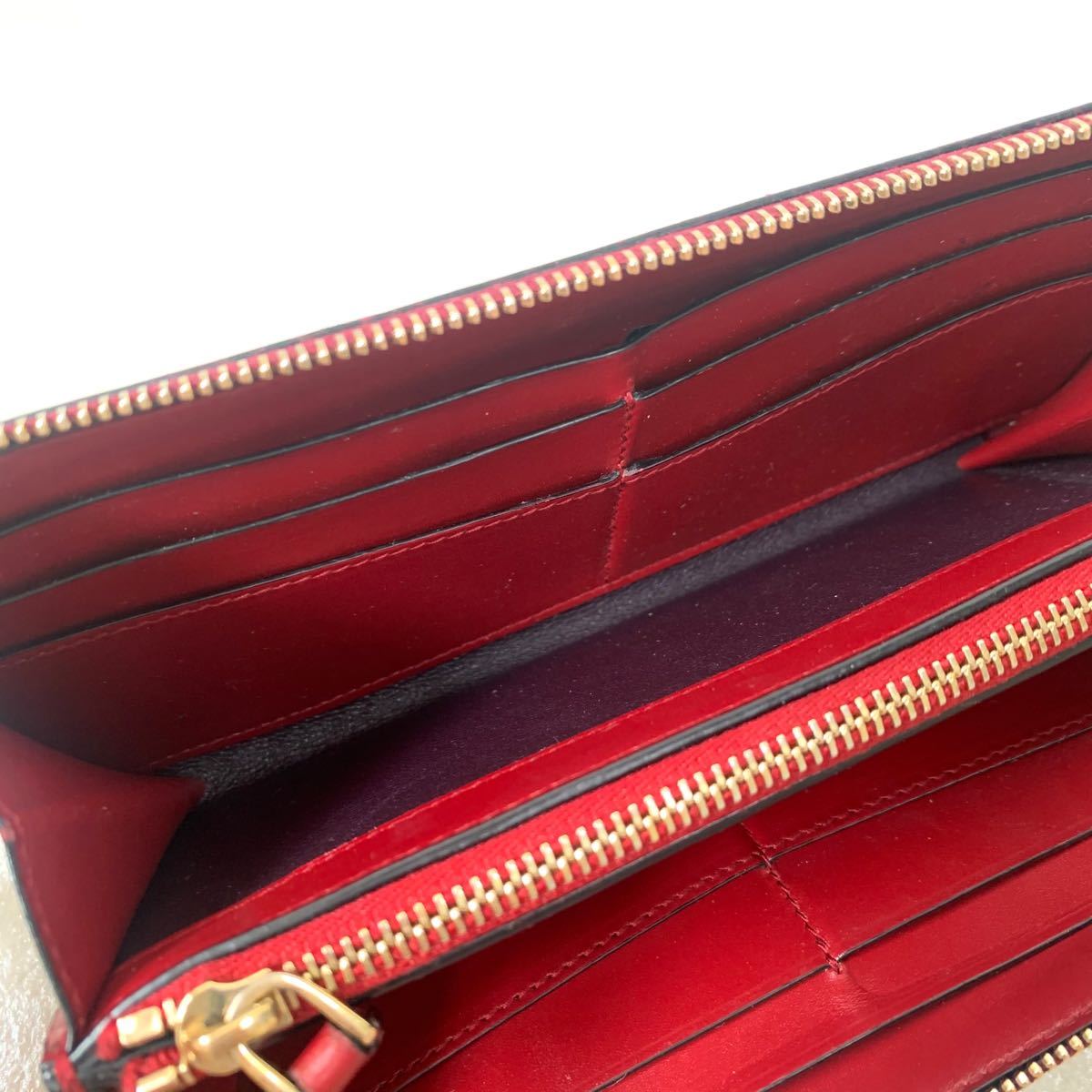 BVLGARI ブルガリ 長財布 セルペンティ L字ファスナー レザー BVLGARI ブルガリ 長財布 セルペンティ L字ファスナー レザー