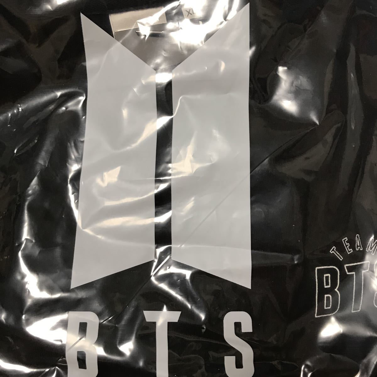 bts BTS 防弾少年団 ポップアップ Tシャツ テヒョン V XLサイズ☆ 公式 未開封 ナム ソクジン ユンギ ホソク ジミン テテ グク_画像1