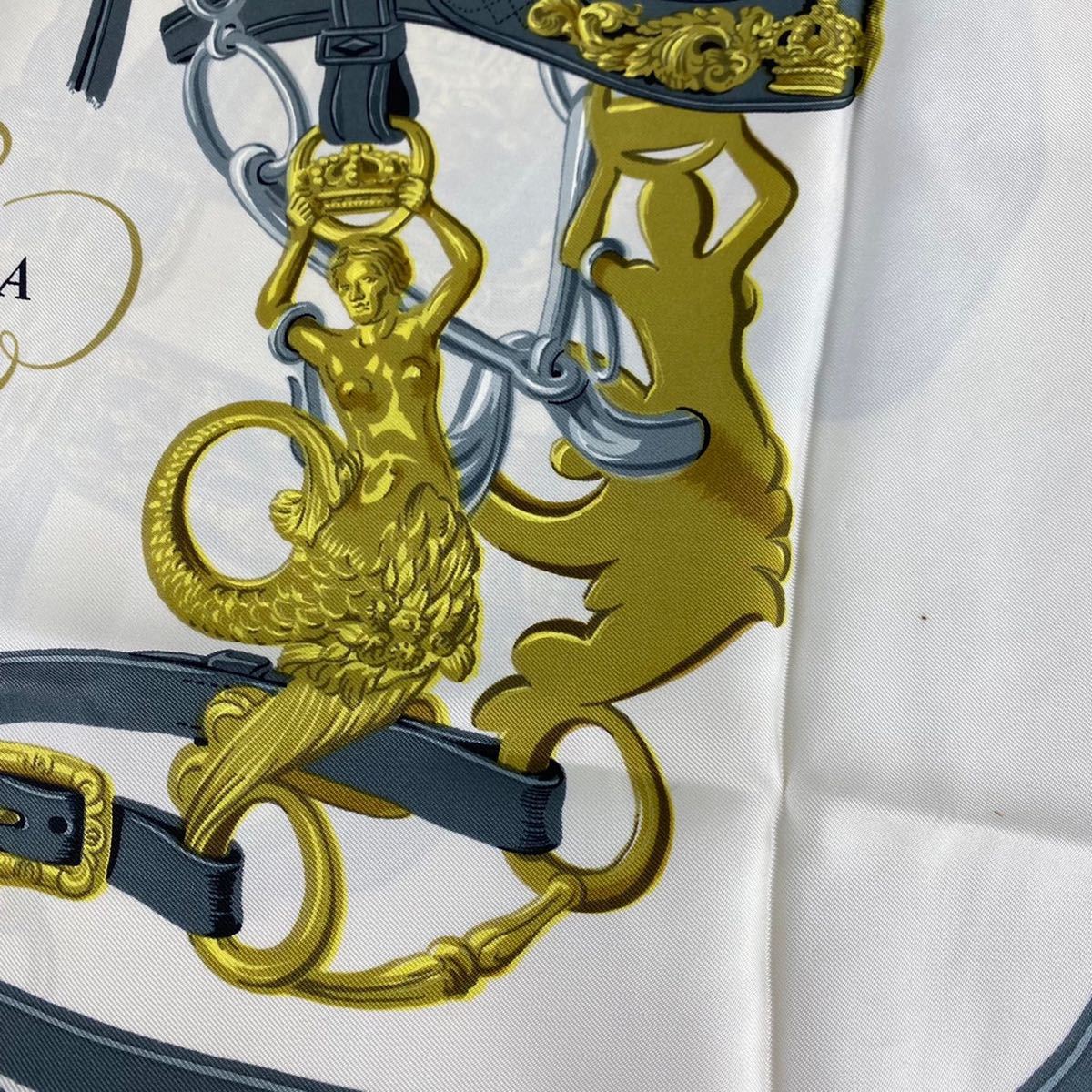 HERMES CARRE90 SILK SCARF BRIDES de GALA par MADE IN FRANCE/エルメスカレ90シルク100%スカーフ(式典用馬勒)_画像6