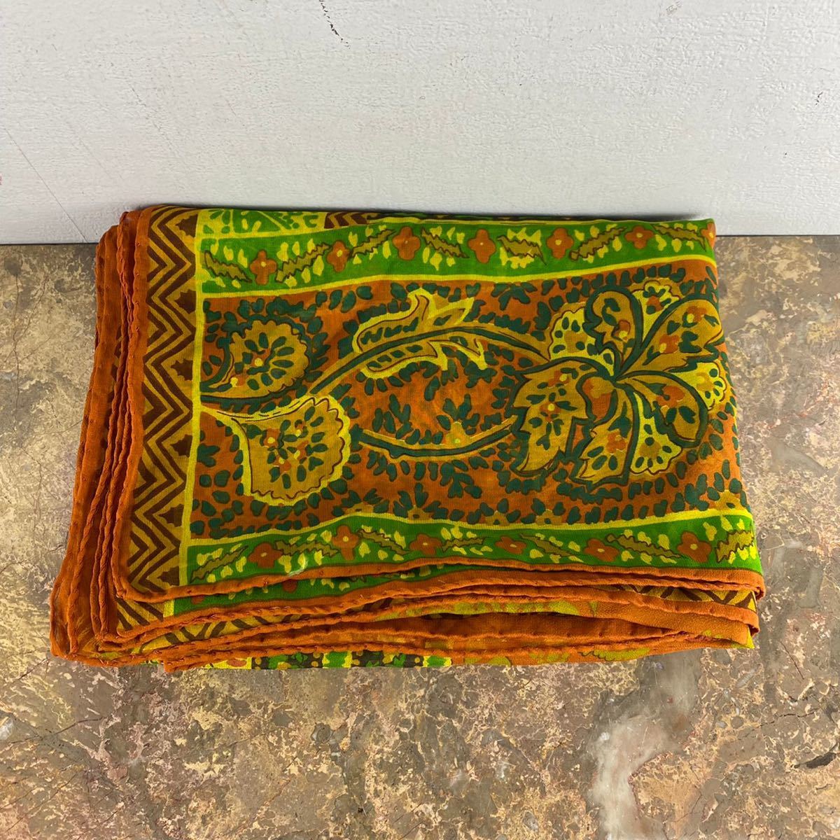 ETRO SILK 100% PAISLEY PATTERNED SQUARE LARGE SIZE SHAWLエトロ