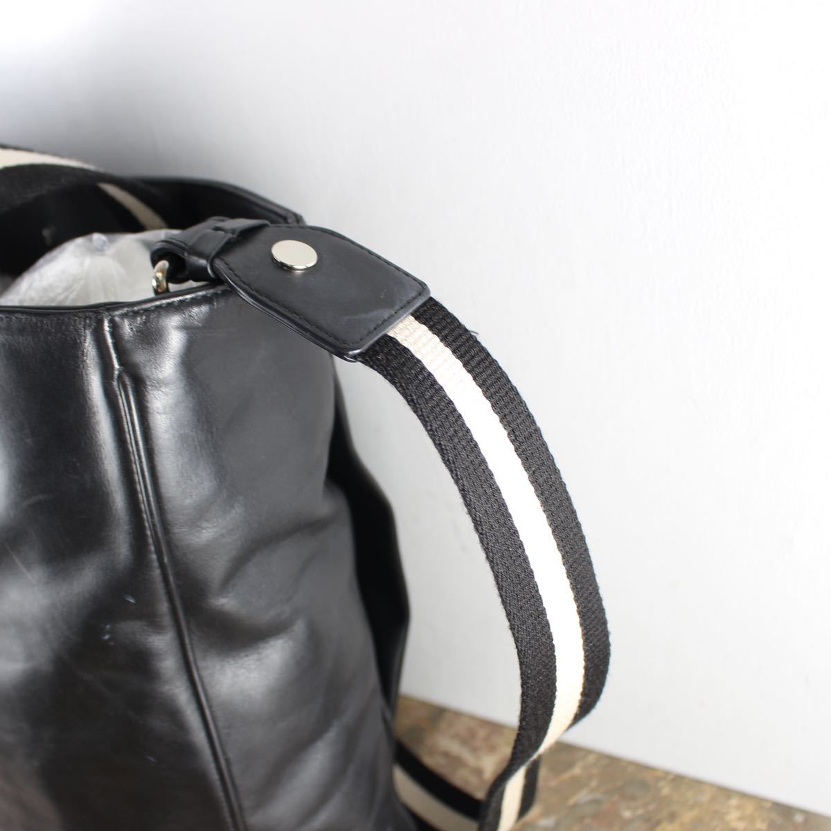 BALLY LEATHER 2WAY LINE SHOULDER BAG MADE IN SWITZERLAND/ Bally кожа 2WAY линия сумка на плечо 