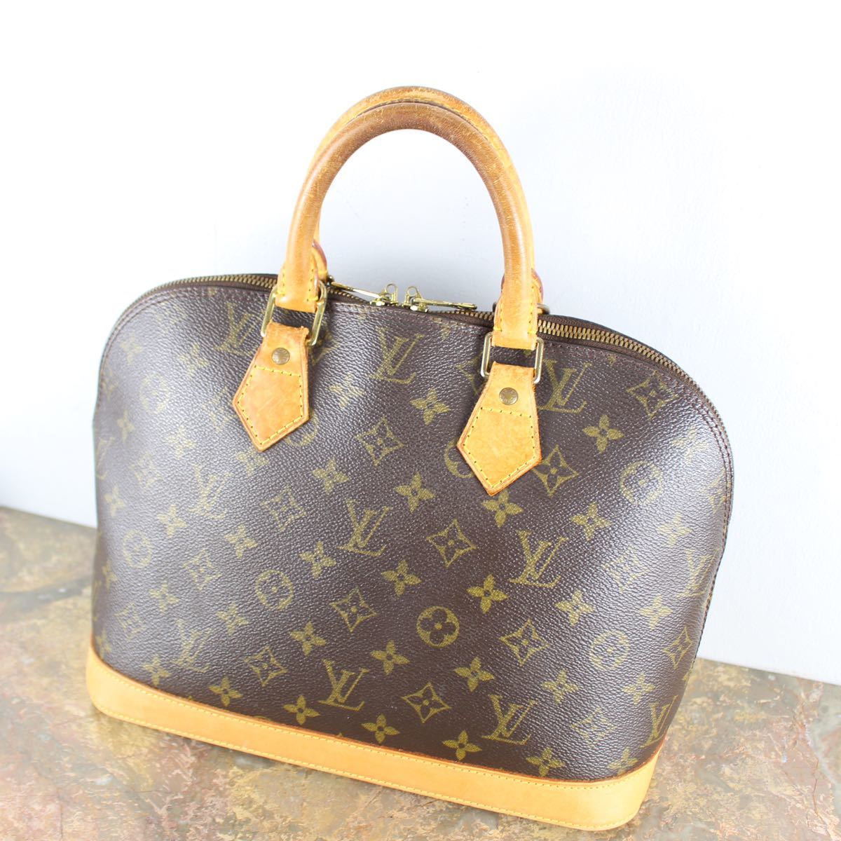 LOUIS VUITTON M51130 BA1907 MONOGRAM PATTERNED HAND BAG MADE IN FRANCE/ルイヴィトンアルマモノグラム柄ハンドバッグ