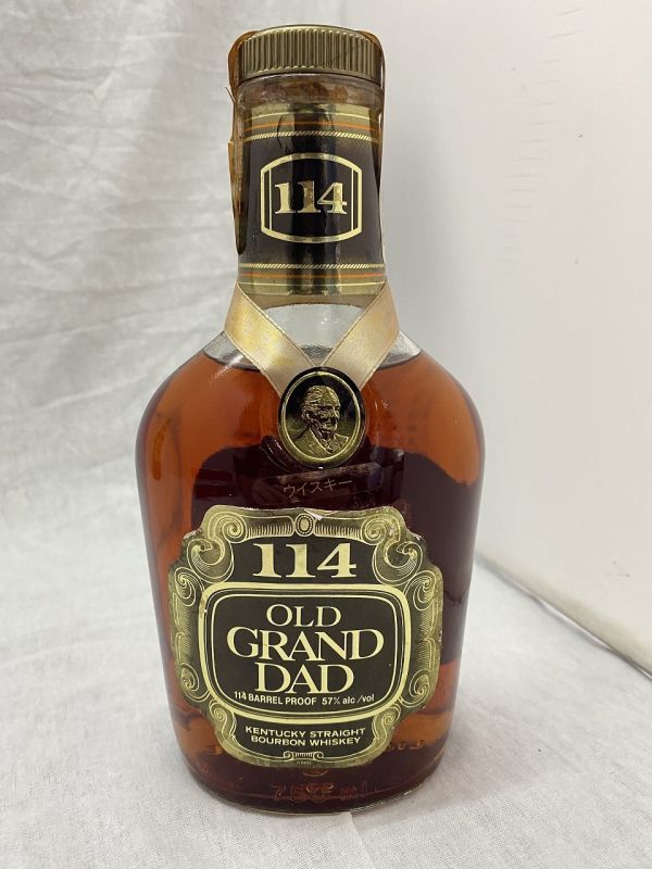 SH-13064■未開栓【OLD GRAND DAD オールドグランダッド 114 BARREL PROOF 57％ 750ml ケンタッキー バーボンウイスキー】_画像1