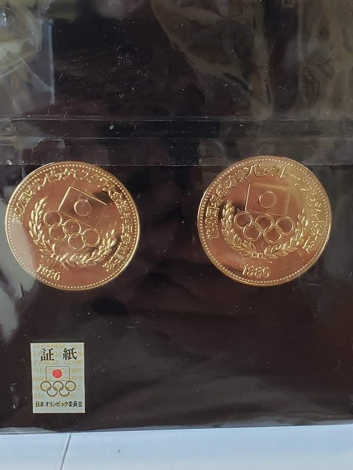 記念メダル1980年オリンピック公式参加記念ゴールドメダル、完全未使用品。