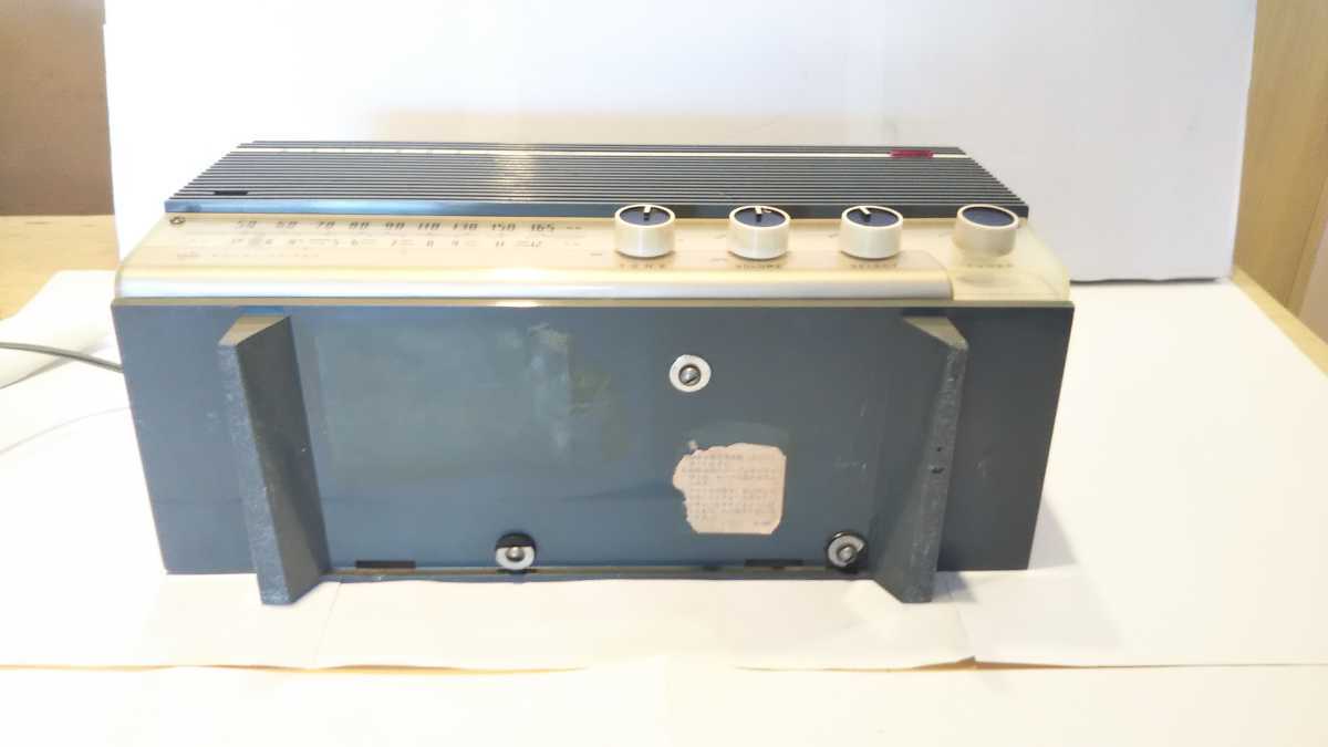 ナショナル 真空管ラジオ UA-360型(1957年、昭和32年式)、作動 ナショナル 真空管ラジオ UA-360型(1957年、昭和32年式)、作動