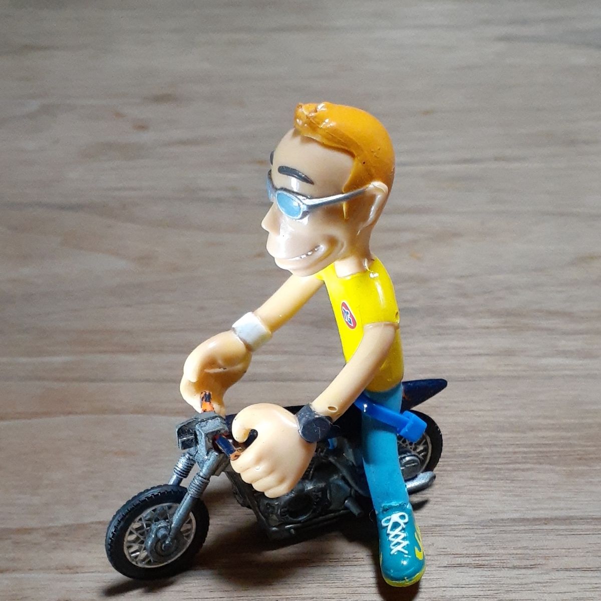 デジタル所さん 希少ホットウィール RRRumblers Rip Snorter