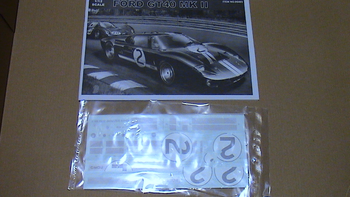 トランペッター【1/12 フォード GT40 Mk2】1966 ル・マン FORD マーク