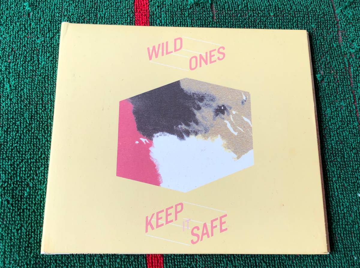 Wild Ones/Keep It Safe 中古CD ワイルド・ワンズ キープ・イット・セーフ_画像1