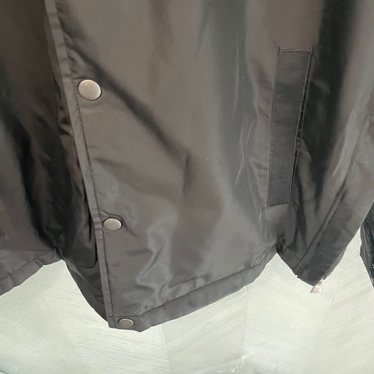 2セット以上購入で、おまけ1本 日本未入荷! THE VERY WARM ナイロン
