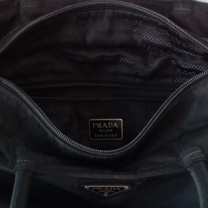 PRADA プラダ ナイロンバッグ ブラック|Yahoo!フリマ(旧PayPayフリマ)