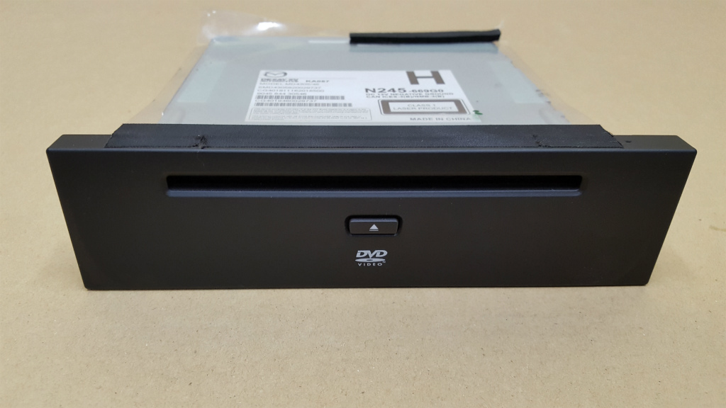 ND5RC Roadster MD4305/46 N245-669G0 DVD player original 