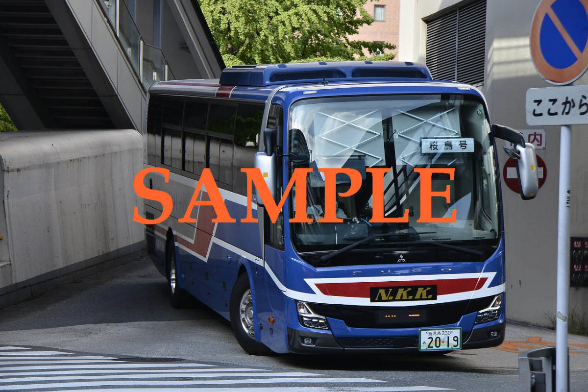 D-3[ bus photograph ]L version 4 sheets Nankoku traffic aero Ace ga-la Sakura island number Fukuoka line 