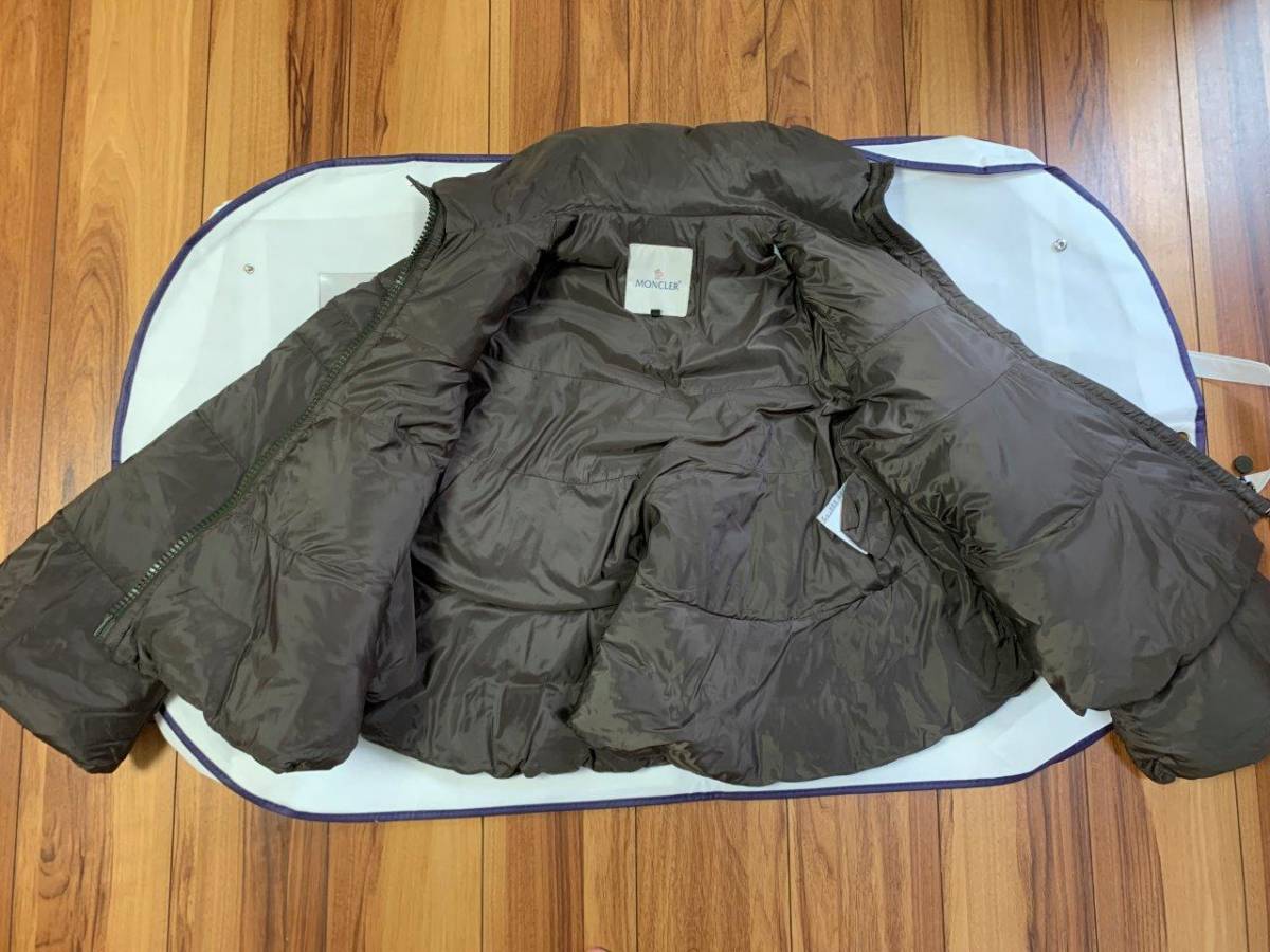モンクレール × sacai モンクレールS 伝説的ダウン MITSUKO モンクレール × sacai モンクレールS 伝説的ダウン MITSUKO