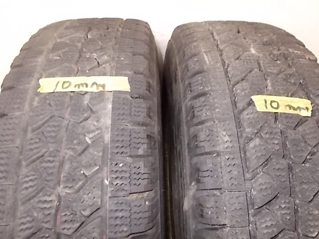 ★☆ブリジストン ブリザック W979 195/75R15 109/107L LT LIGHT TRUCK チューブレスラジアルタイヤ 2本セット① 031005☆★_画像7