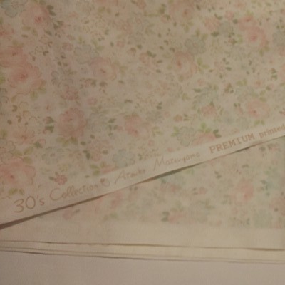 【れんれん様専用品】YUWA松山敦子さん30's Collection綿100％花柄クリーム系 生地巾約55cm×約50cm他２点