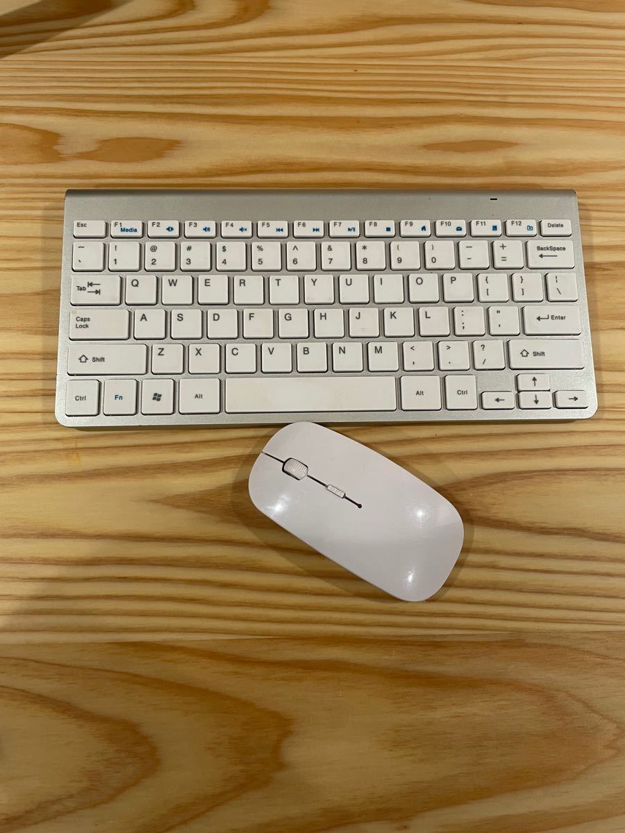 ワイヤレスキーボード ワイヤレスマウス Wireless Keyboard